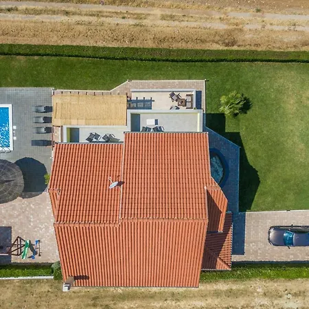 Villa Petrel *