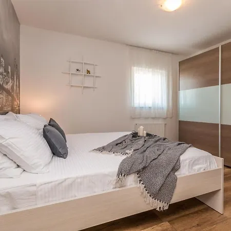 Villa Petrel Vrana (Zadar)