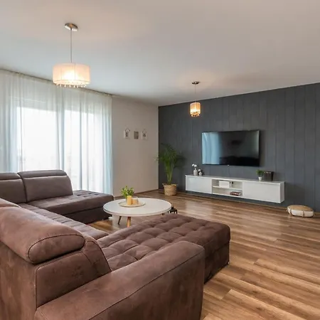 Semesterbostad Villa Petrel Vrana (Zadar)